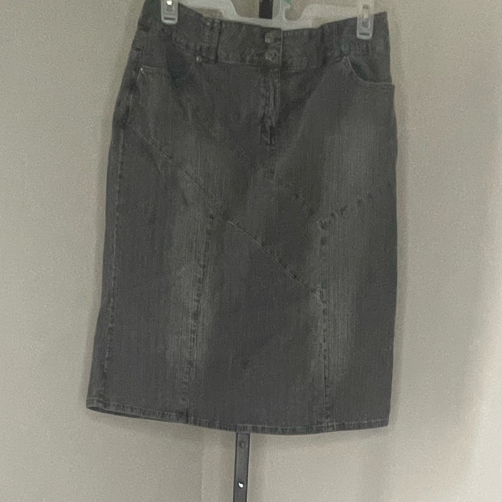 Vintage Long Tall Sally skirt. Denim. Lots of detail. Great with boots.